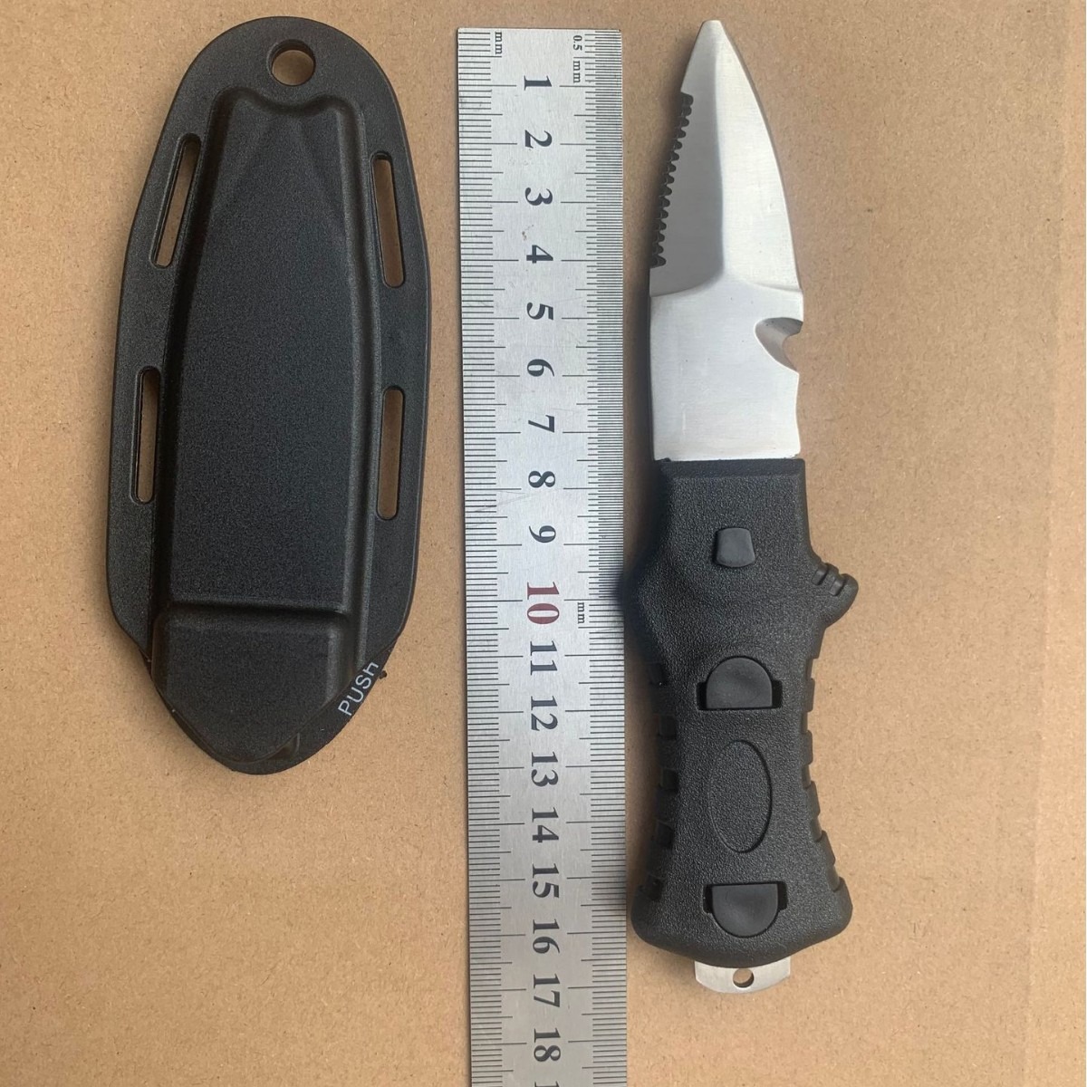 Nóż nurkowy ratunkowy, narzędz – Dive Knife Titanium recenzja i cena