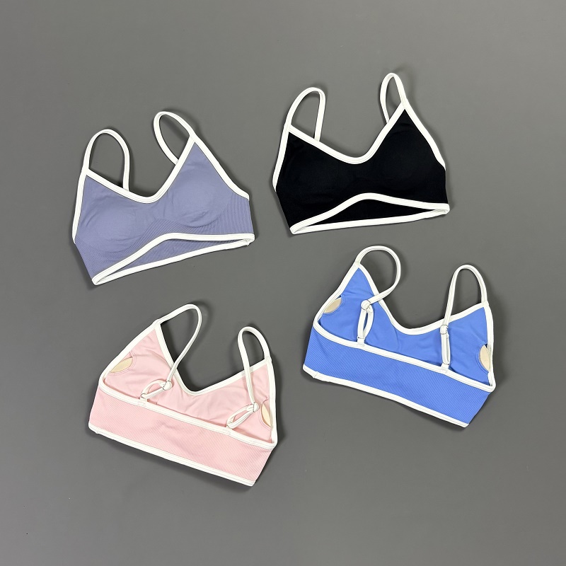 Damski biustonosz sportowy z k – Aquatic Sports Bra recenzja i cena