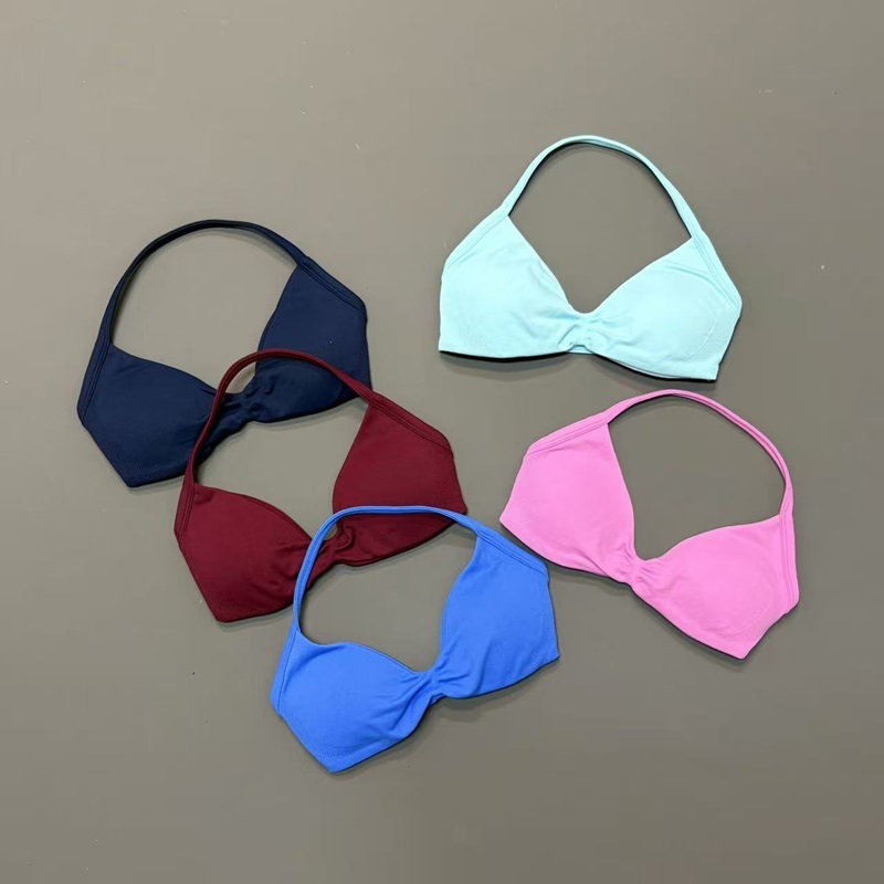Damski sportowy biustonosz typ – Aquatic Sports Bra recenzja i cena
